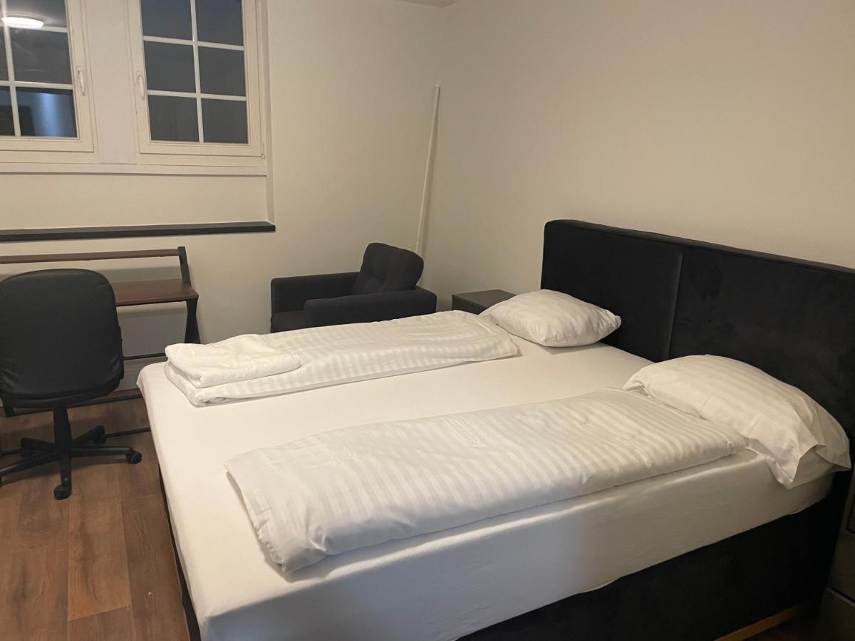 Lindas Beauty Hostel ציריך מראה חיצוני תמונה