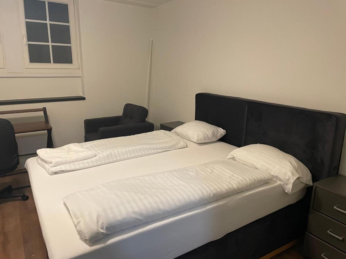 Lindas Beauty Hostel ציריך מראה חיצוני תמונה
